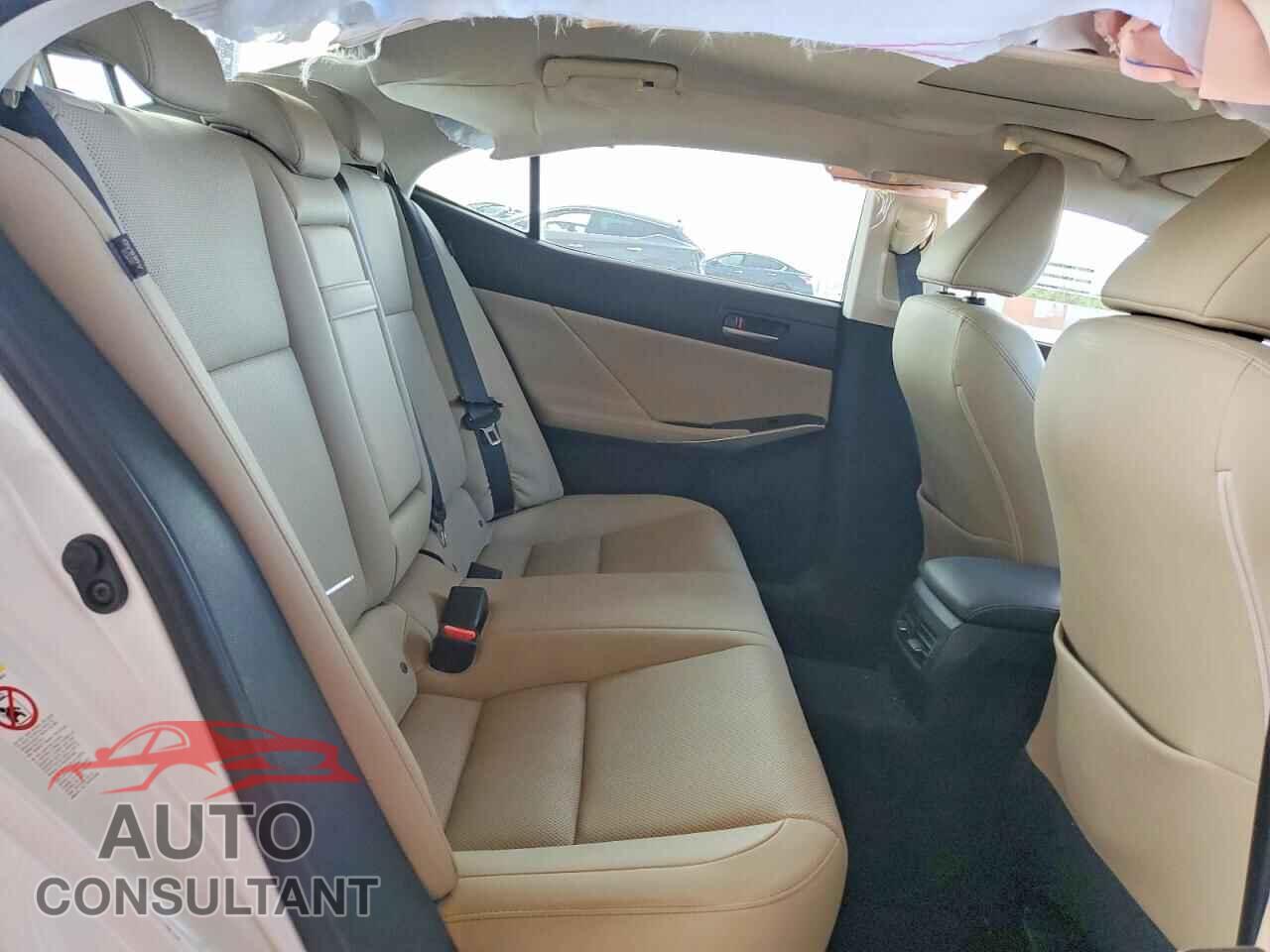 LEXUS IS 2017 - JTHCM1D23H5020257