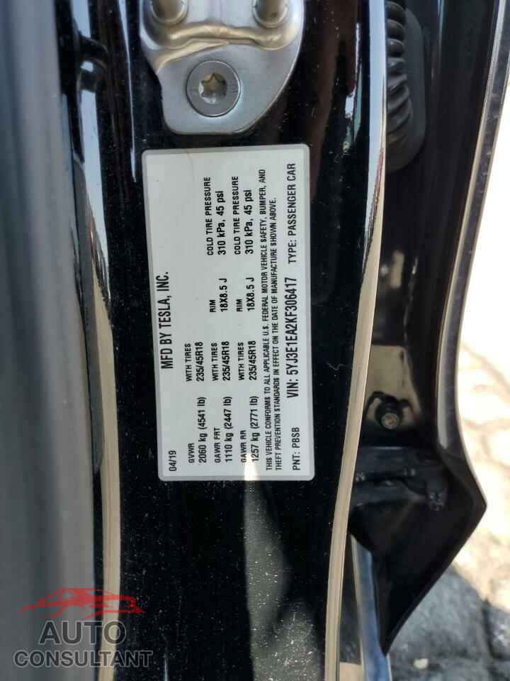 TESLA MODEL 3 2019 - 5YJ3E1EA2KF306417