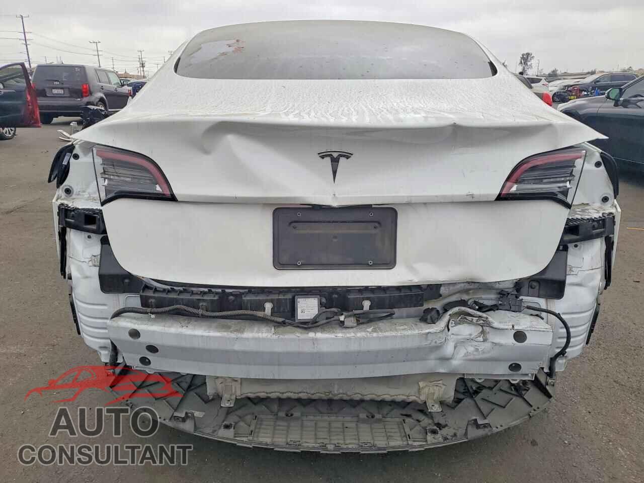 TESLA MODEL 3 2023 - 5YJ3E1EA8PF480306