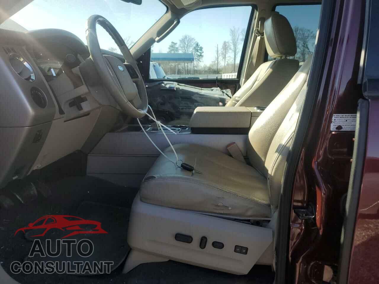 FORD EXPEDITION 2010 - 1FMJU2A59AEA38681
