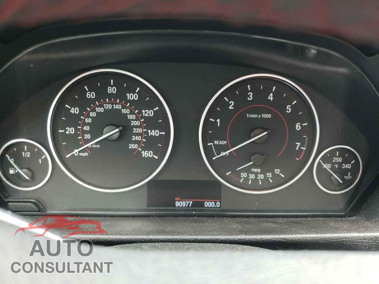 BMW 3 SERIES 2016 - WBA8E9G56GNT44372