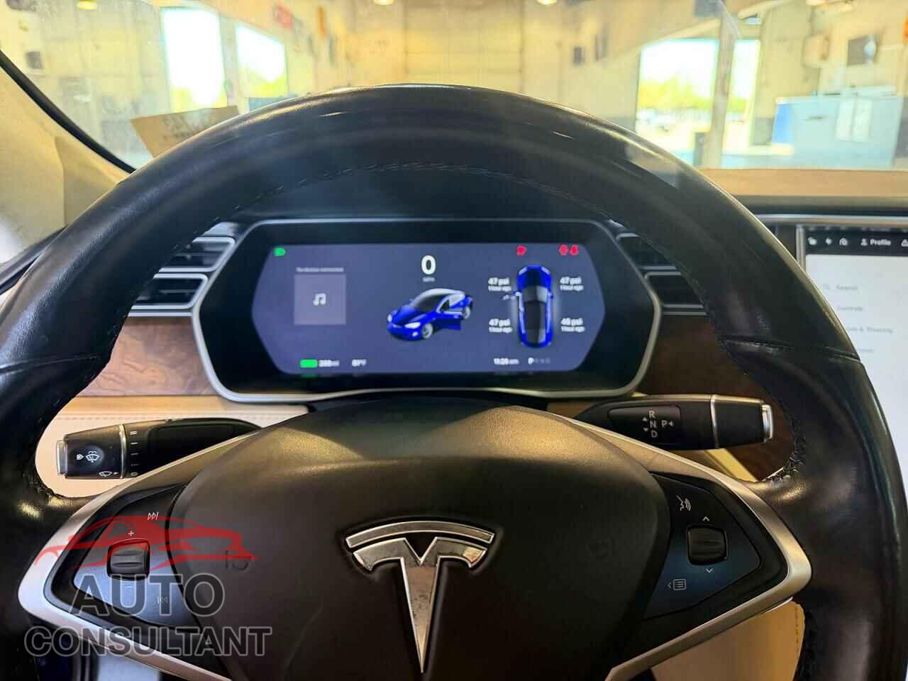 TESLA MODEL S 2017 - 5YJSA1E21HF209895