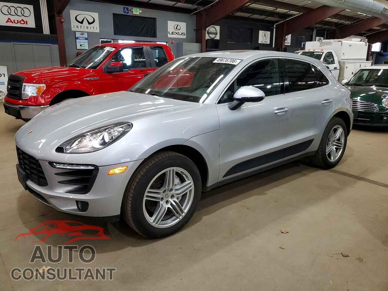 PORSCHE MACAN 2017 - WP1AB2A53HLB17200