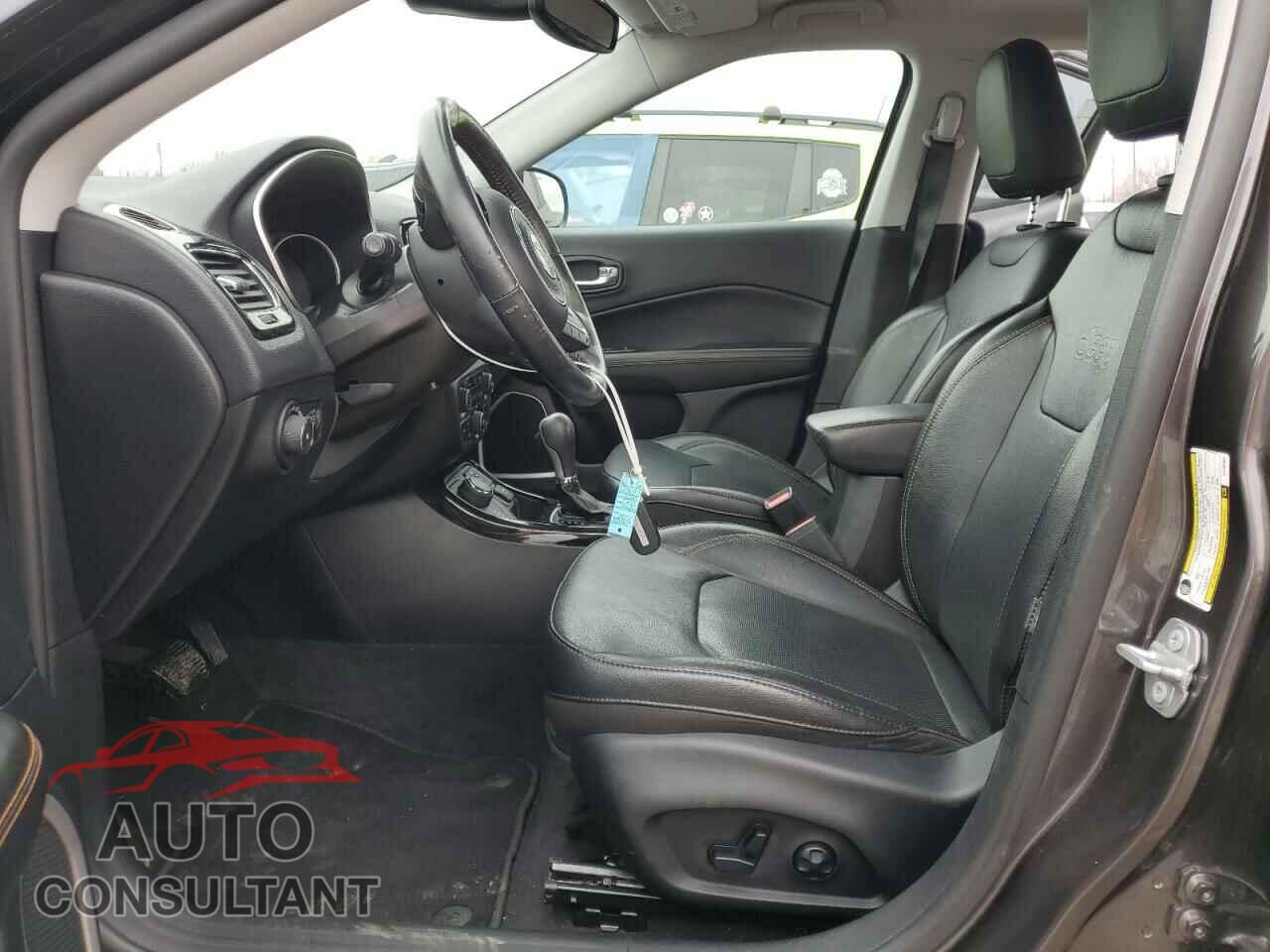 JEEP COMPASS 2020 - 3C4NJDCB2LT149752