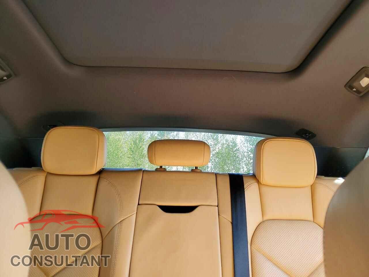 PORSCHE MACAN 2017 - WP1AB2A52HLB15079