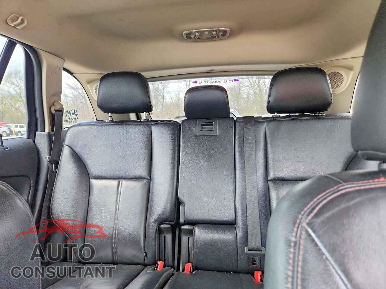FORD EDGE 2011 - 2FMDK4KC8BBA57392