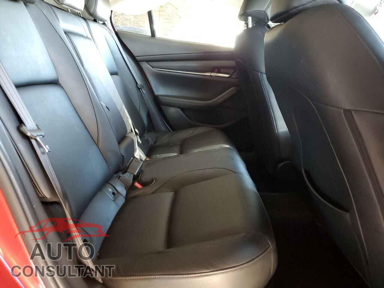 MAZDA 3 2021 - JM1BPABL3M1330846