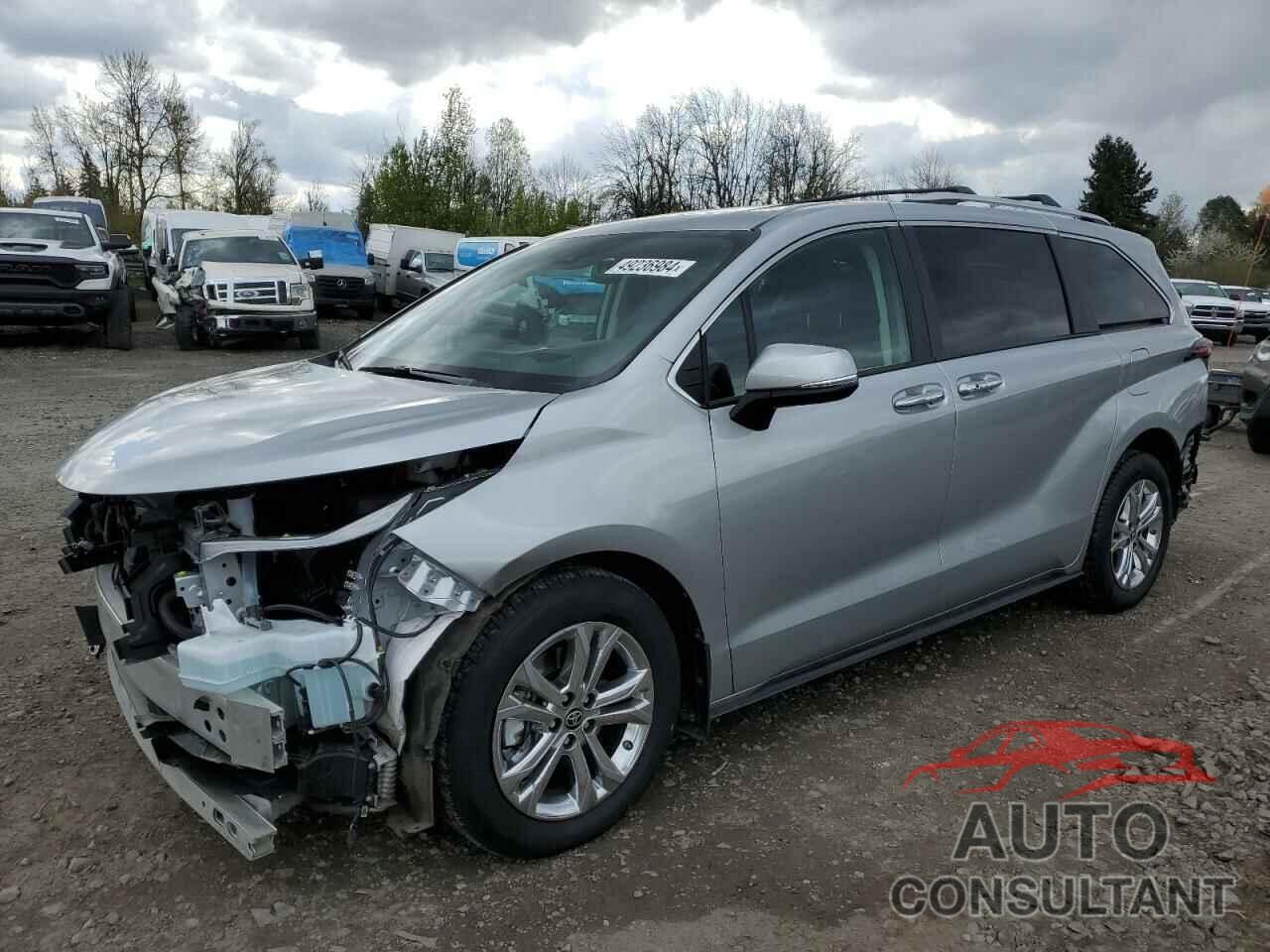 TOYOTA SIENNA 2023 - 5TDESKFC5PS103256