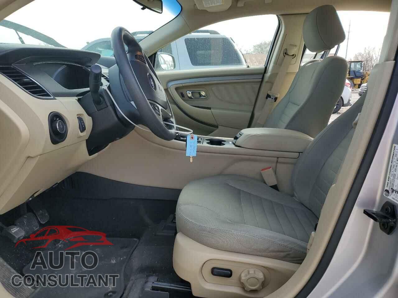 FORD TAURUS 2015 - 1FAHP2D81FG122334