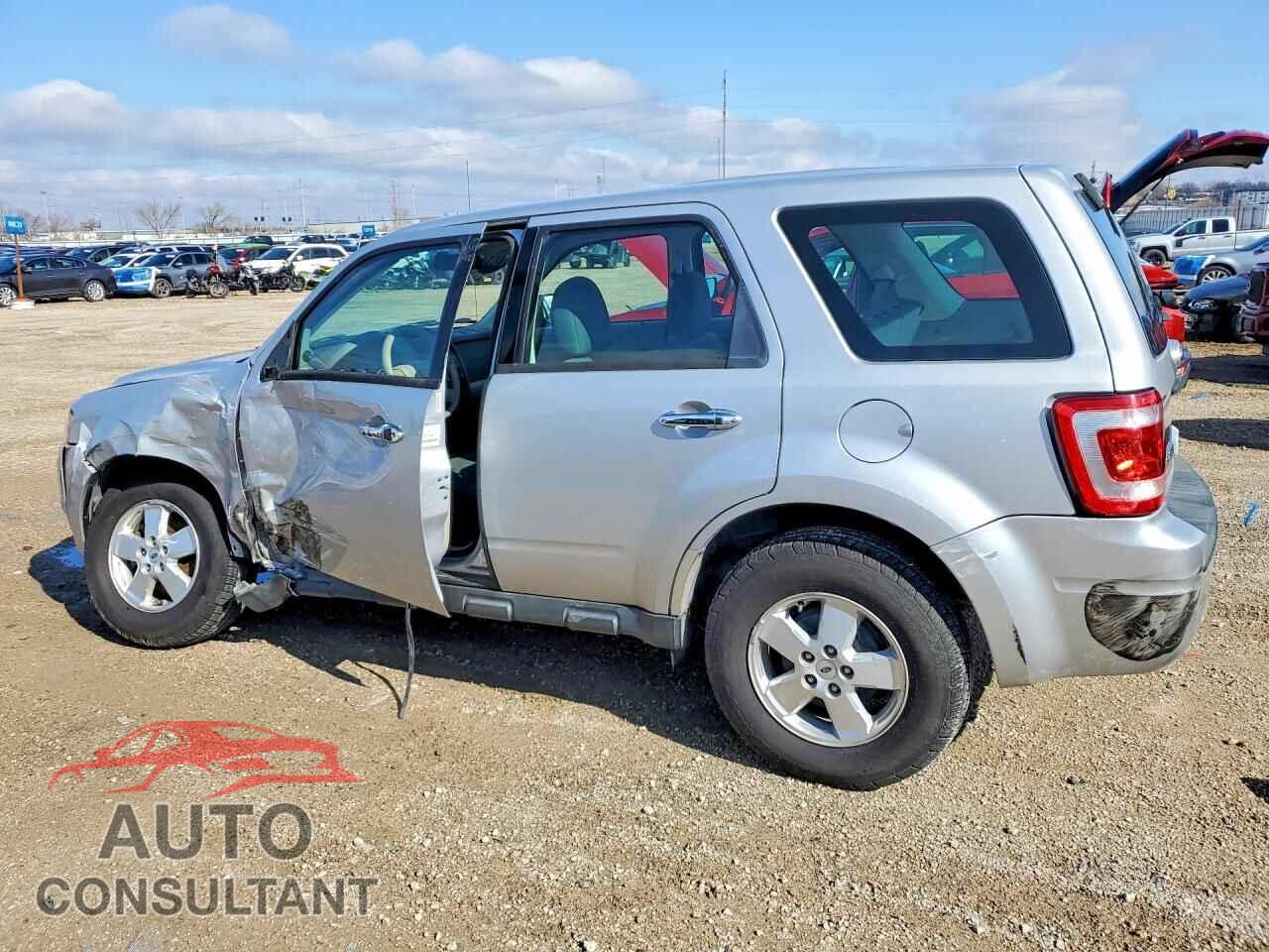 FORD ESCAPE 2011 - 1FMCU9C76BKA86965
