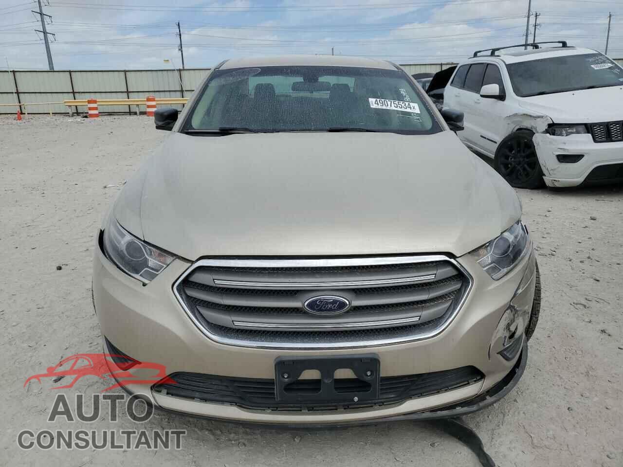 FORD TAURUS 2018 - 1FAHP2D80JG108823