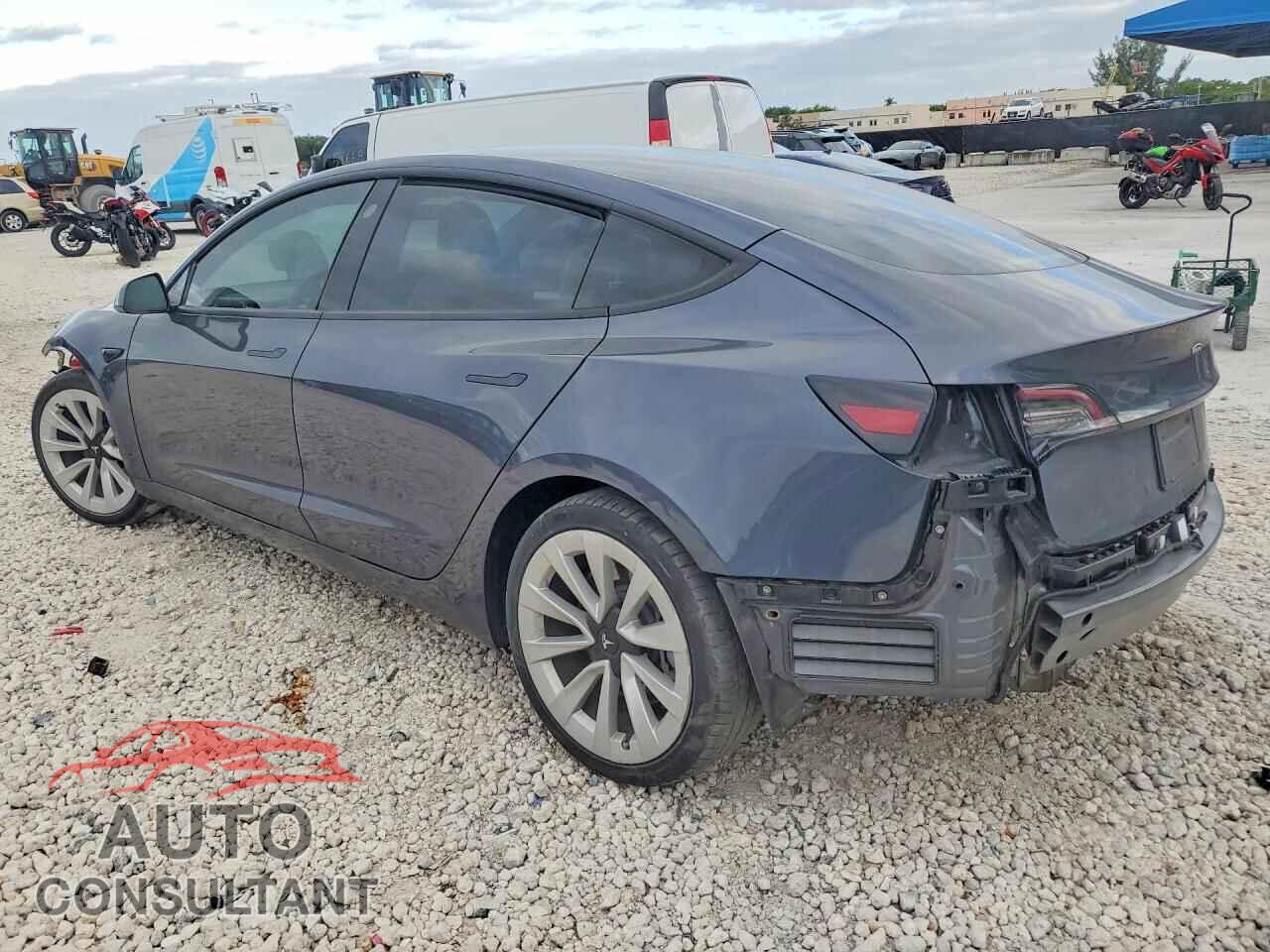 TESLA MODEL 3 2022 - 5YJ3E1EA7NF317711
