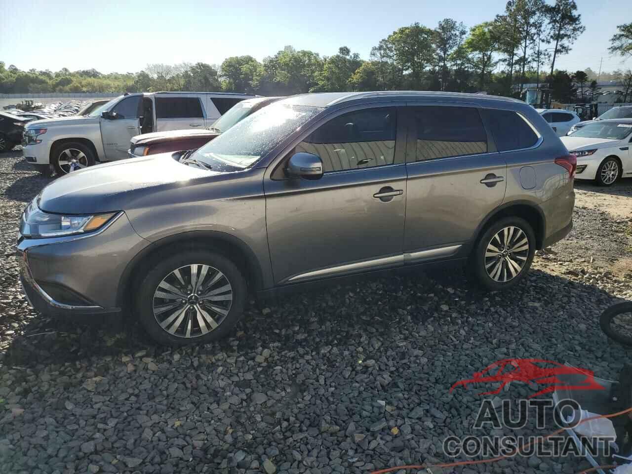 MITSUBISHI OUTLANDER 2019 - JA4AD3A3XKJ001182