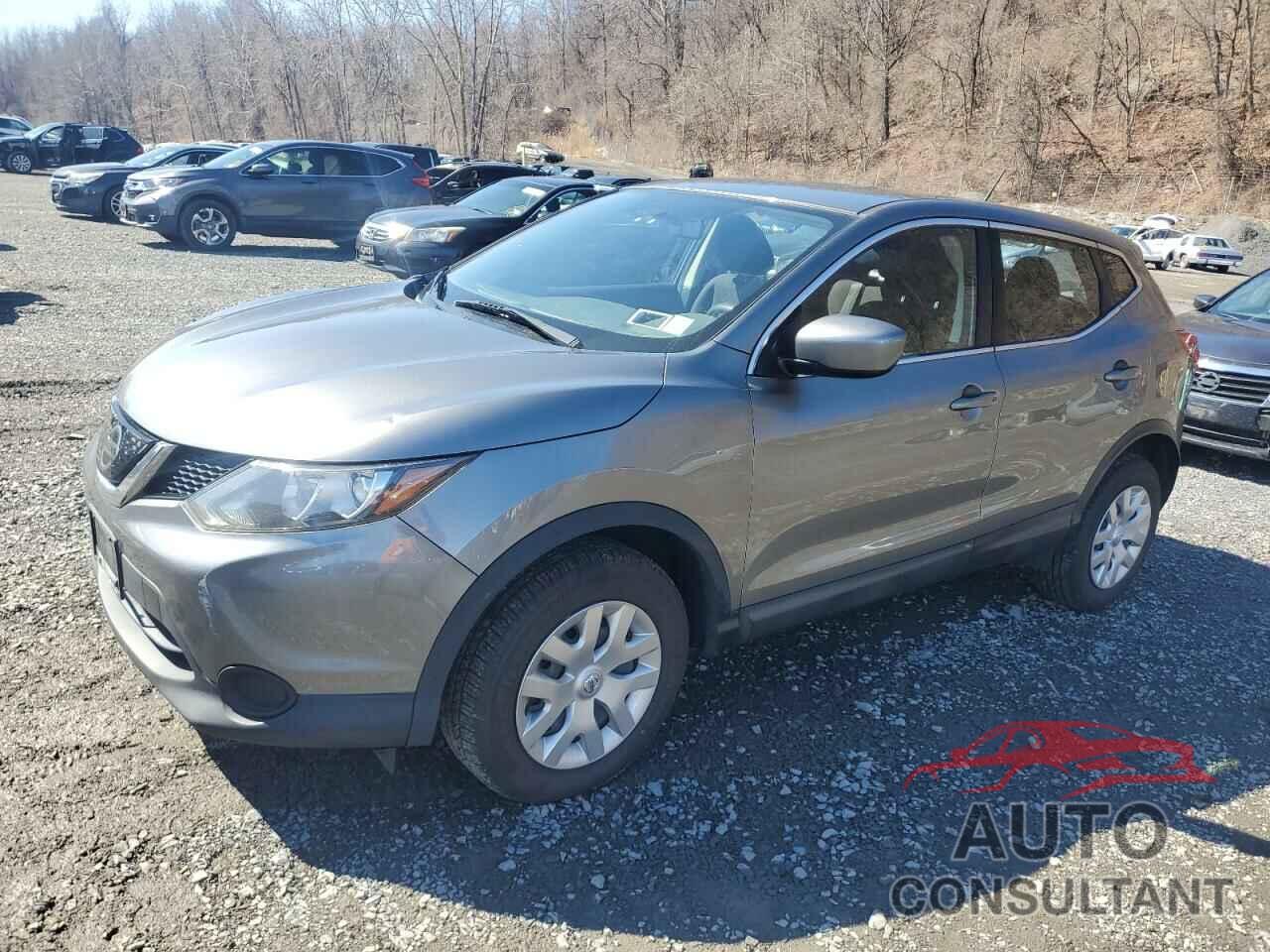 NISSAN ROGUE 2018 - JN1BJ1CR5JW262748