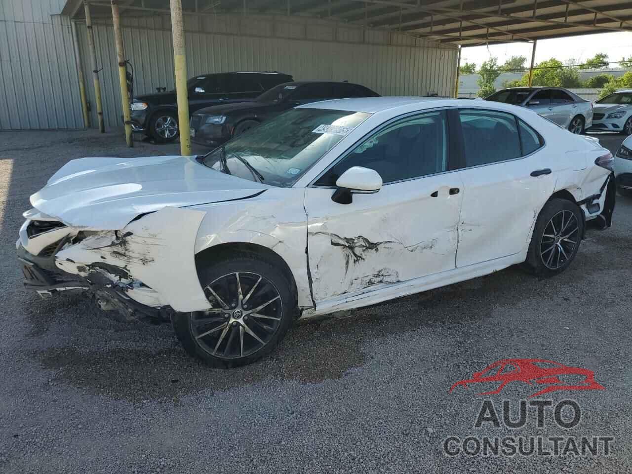 TOYOTA CAMRY 2023 - 4T1G11AKXPU723502