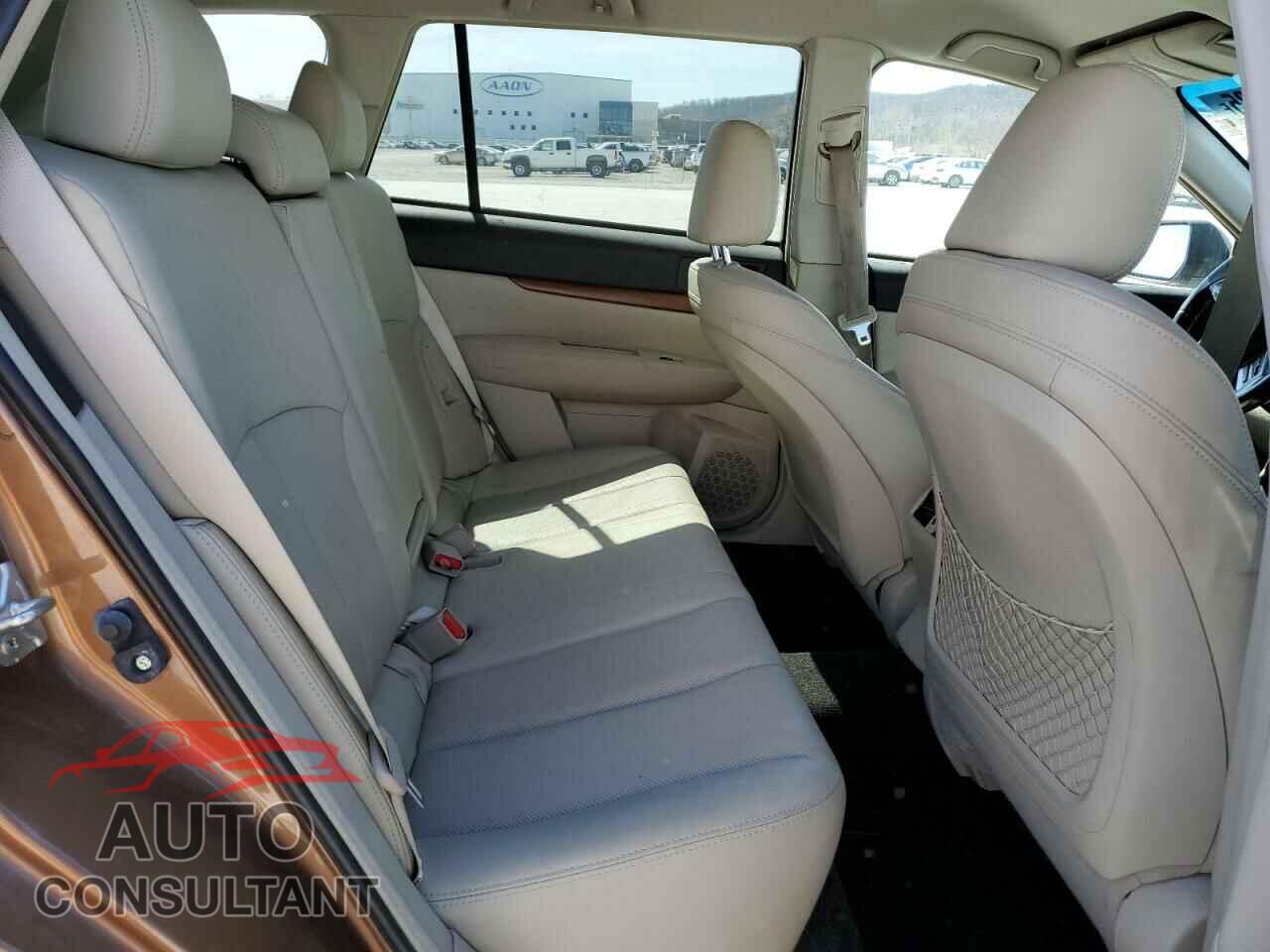SUBARU OUTBACK 2013 - 4S4BRBJC8D3324042