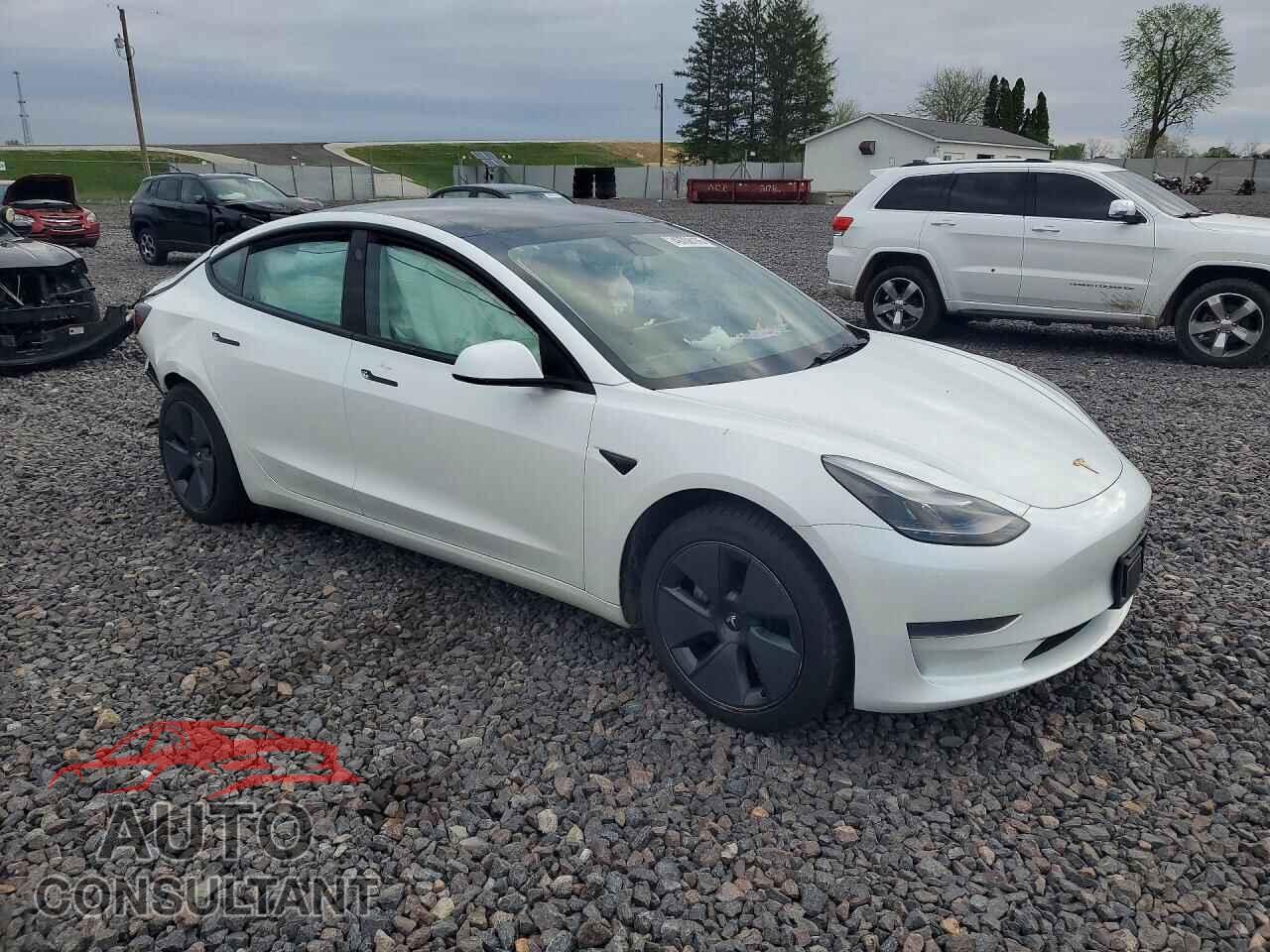 TESLA MODEL 3 2023 - 5YJ3E1EA8PF493508
