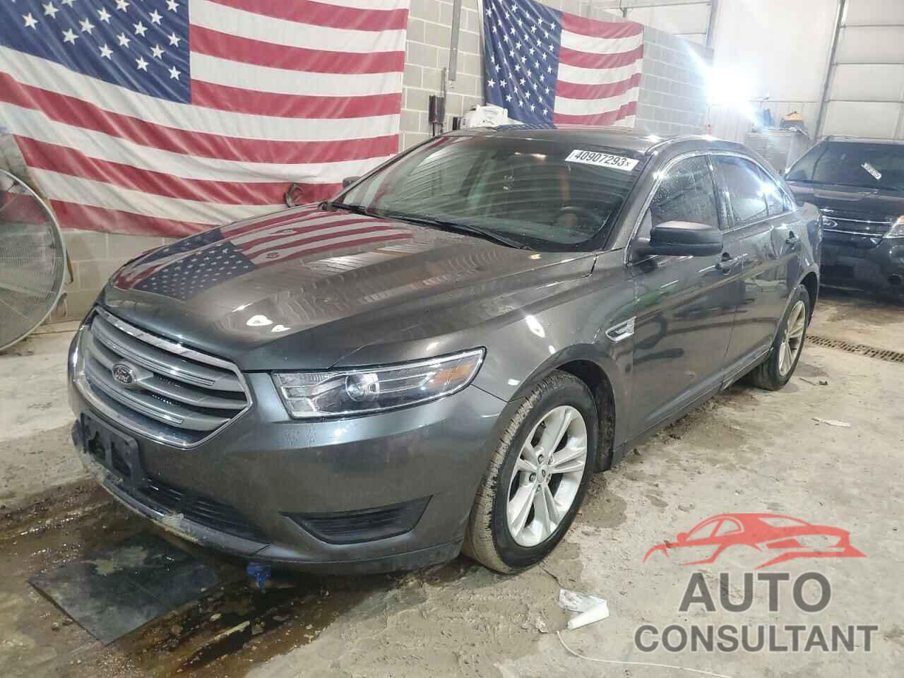 FORD TAURUS 2018 - 1FAHP2D8XJG134796