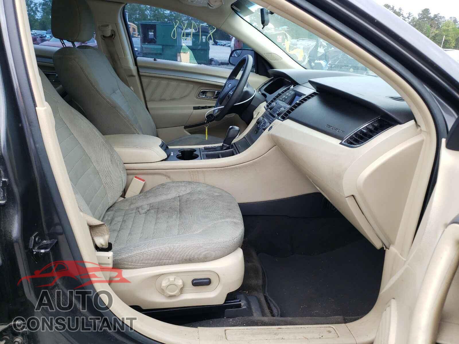 FORD TAURUS 2016 - 1FAHP2D83GG146362