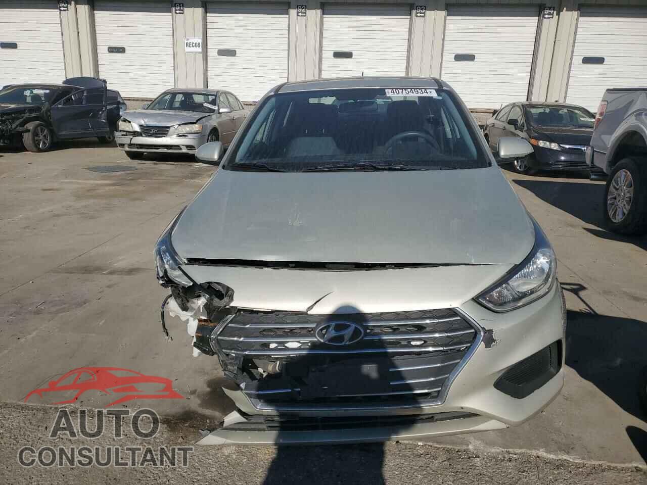 HYUNDAI ACCENT 2019 - 3KPC24A35KE050703