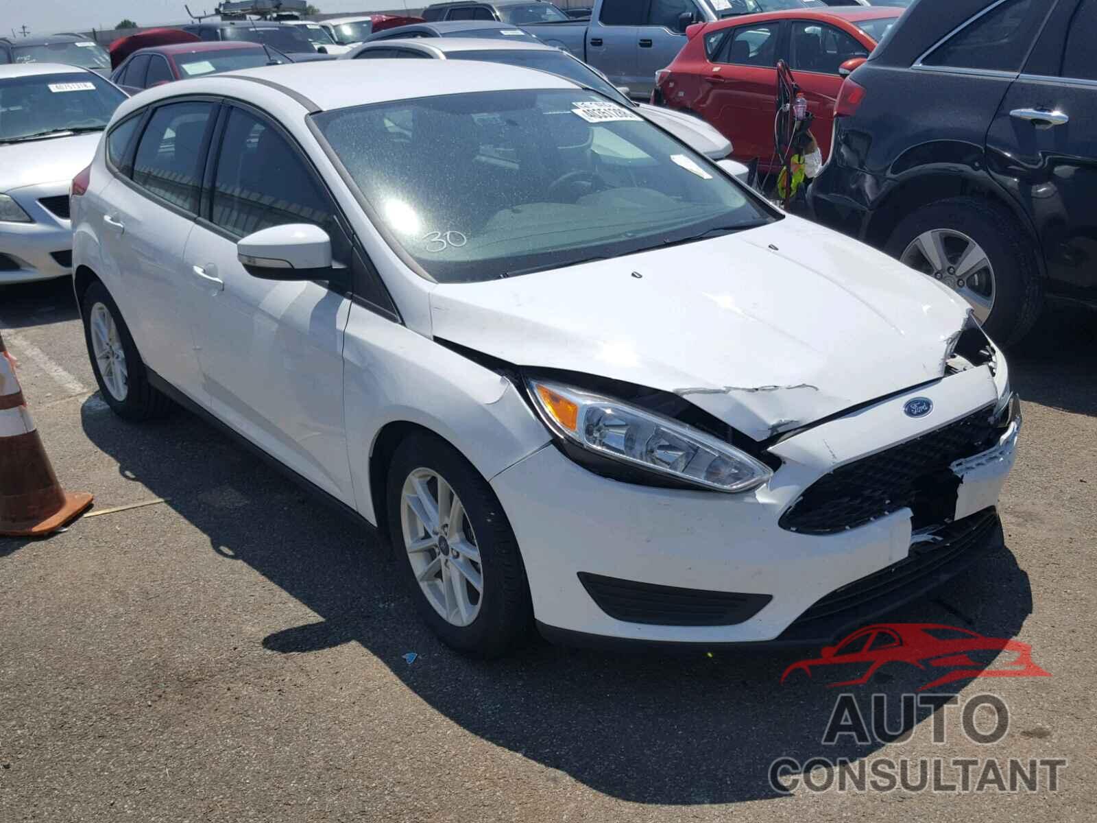 FORD FOCUS 2017 - 1FADP3K25HL268622