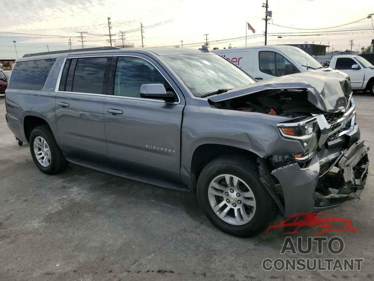 CHEVROLET SUBURBAN 2019 - 1GNSKHKC3KR159626