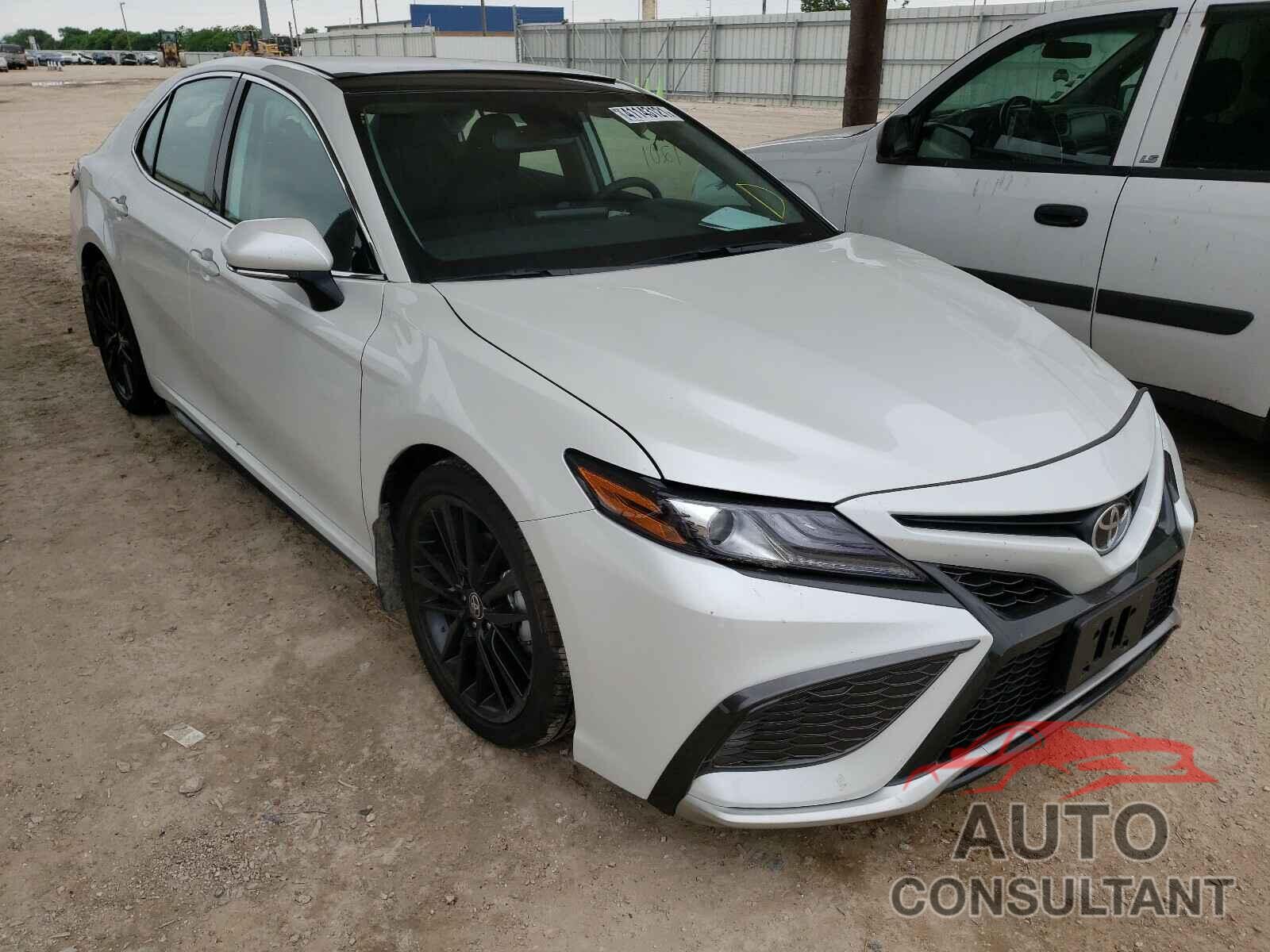 TOYOTA CAMRY 2021 - 4T1K61AK7MU427117