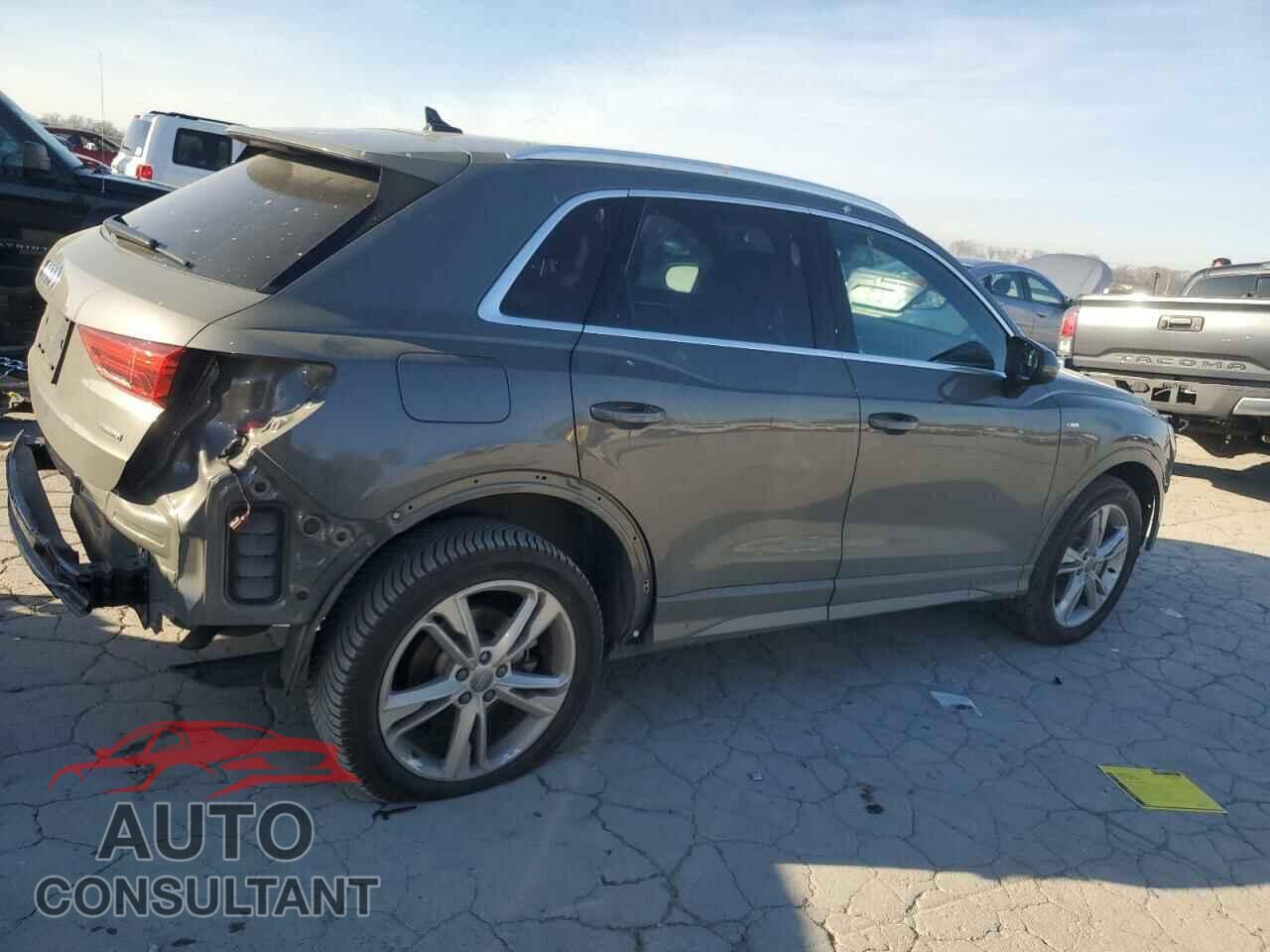 AUDI Q3 2021 - WA1DECF30M1004792