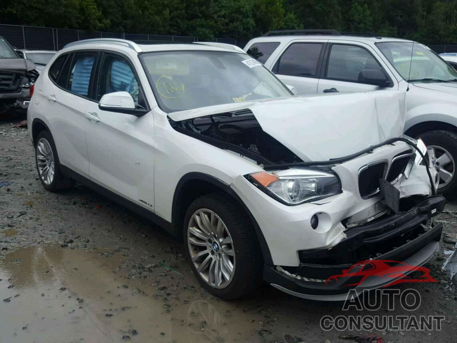 BMW X1 XDRIVE28I 2015 - WBAVL1C51FVY31672
