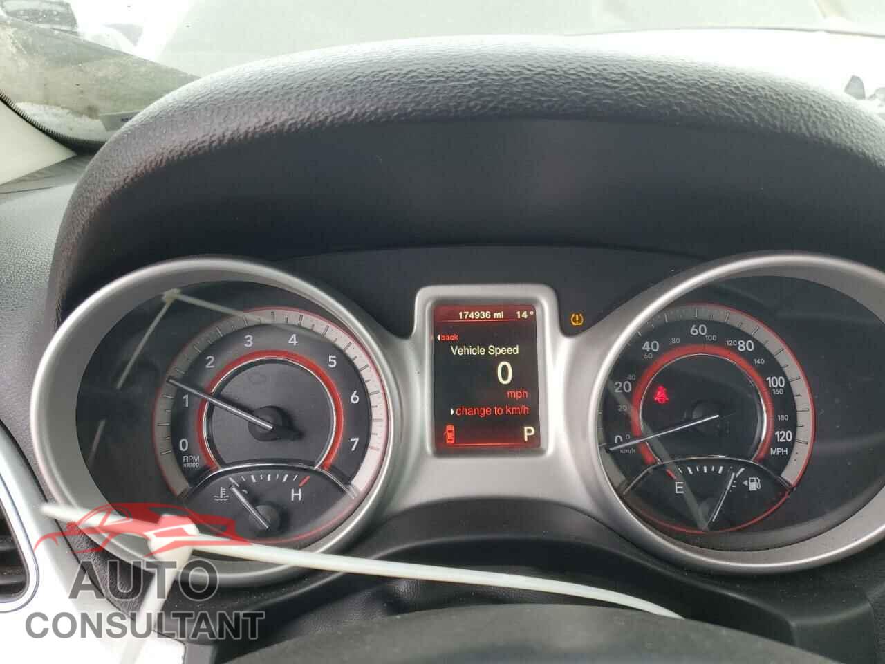 DODGE JOURNEY 2017 - 3C4PDCBG0HT523029