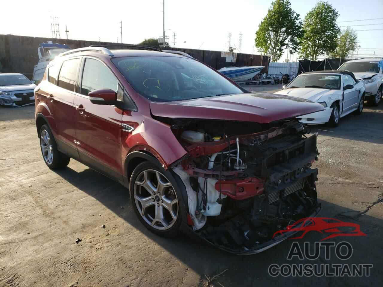 FORD ESCAPE 2017 - 1FMCU0J96HUA61710