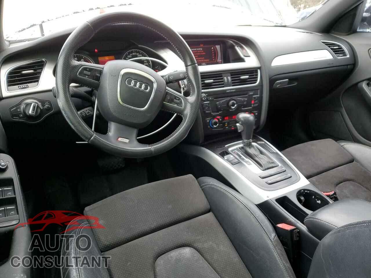 AUDI A4 2012 - WAUFFCFL6CN003033