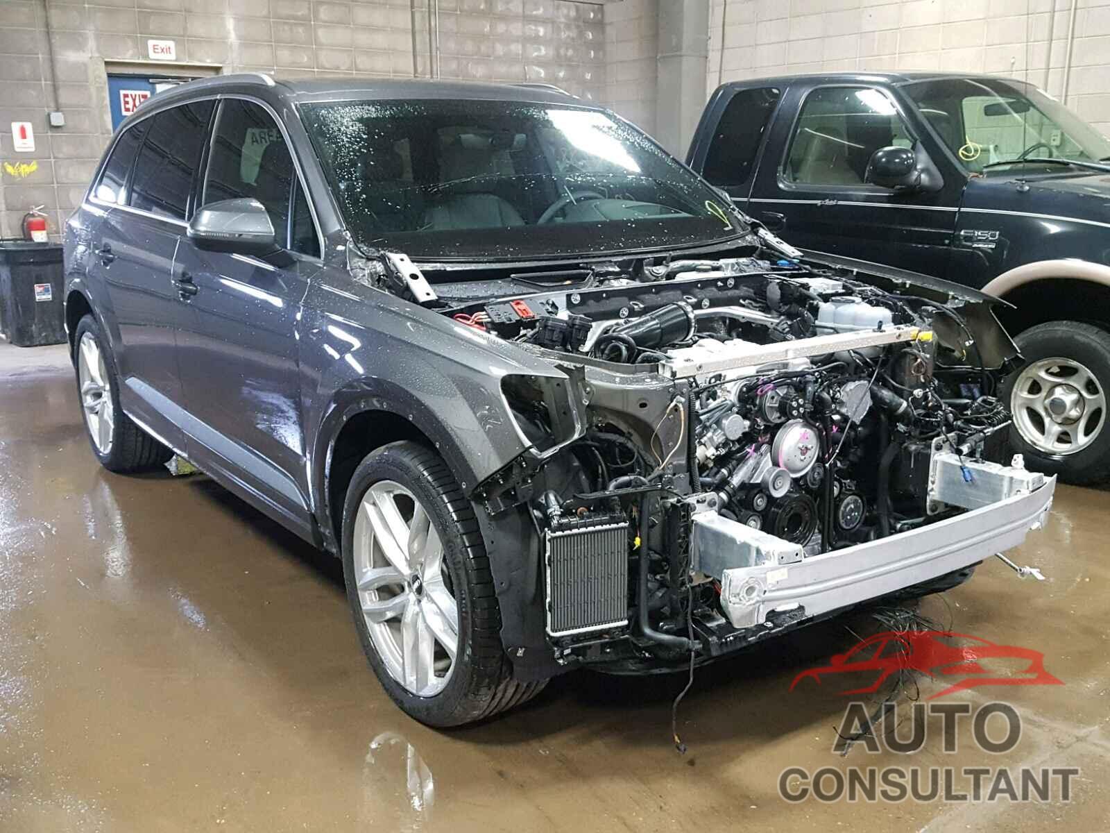 AUDI Q7 PRESTIGE 2018 - WA1VAAF70JD034537