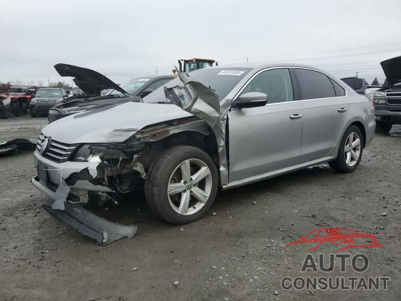 VOLKSWAGEN PASSAT 2013 - 1VWBP7A3XDC018917