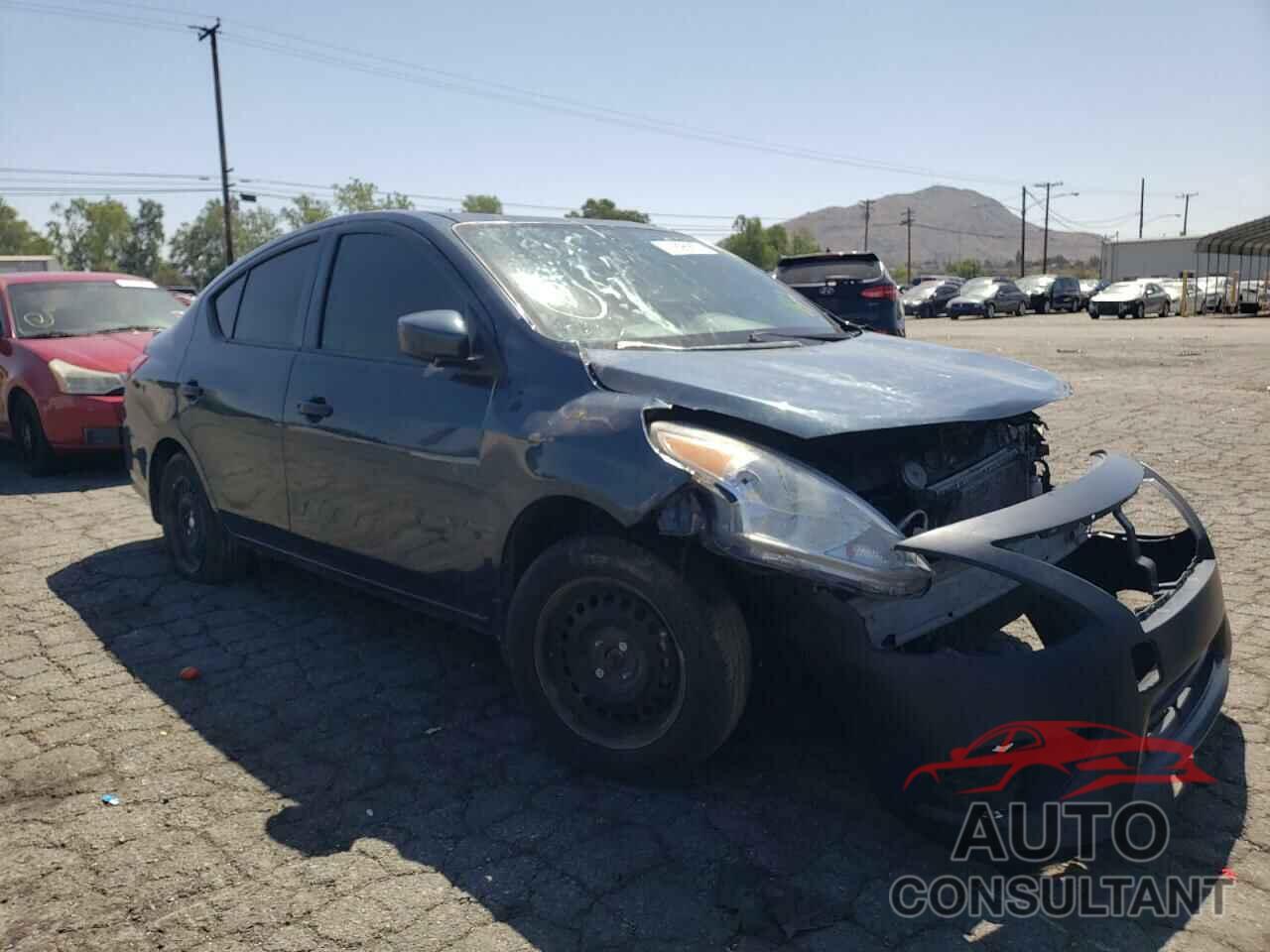 NISSAN VERSA 2017 - 3N1CN7AP1HL859215