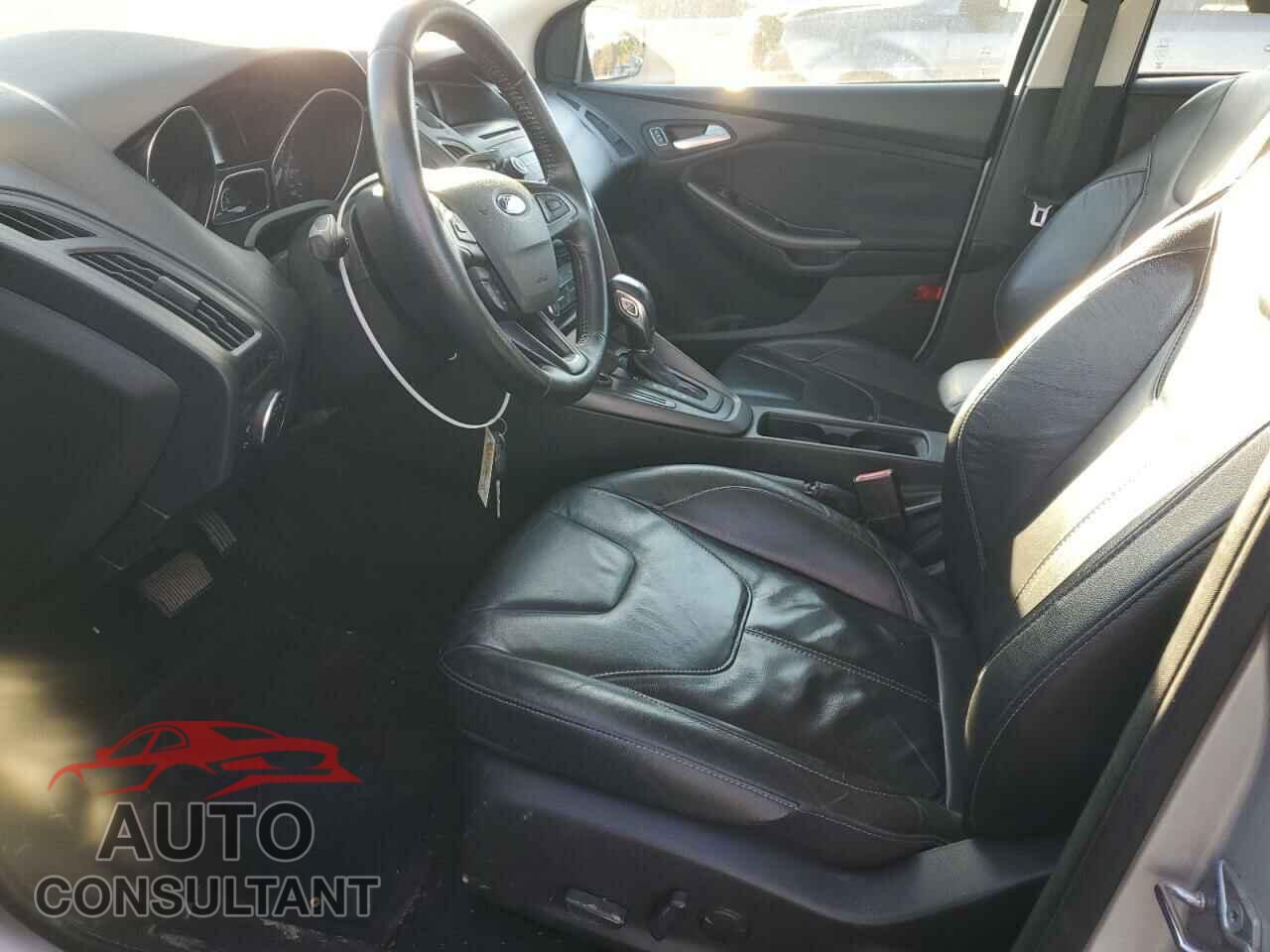 FORD FOCUS 2016 - 1FADP3F24GL332285