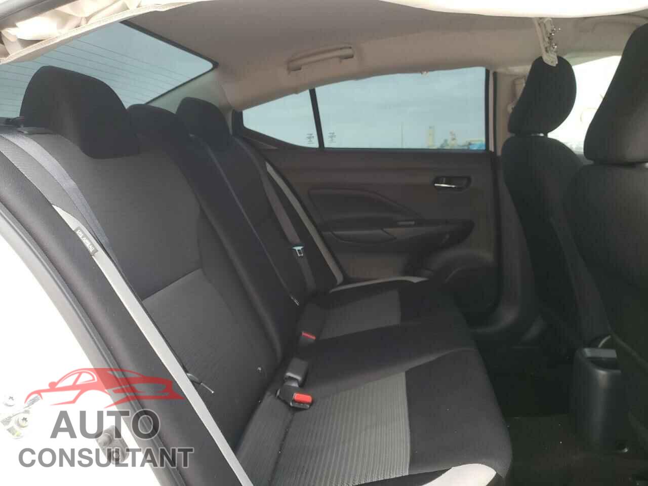 NISSAN VERSA 2020 - 3N1CN8EV2LL813013