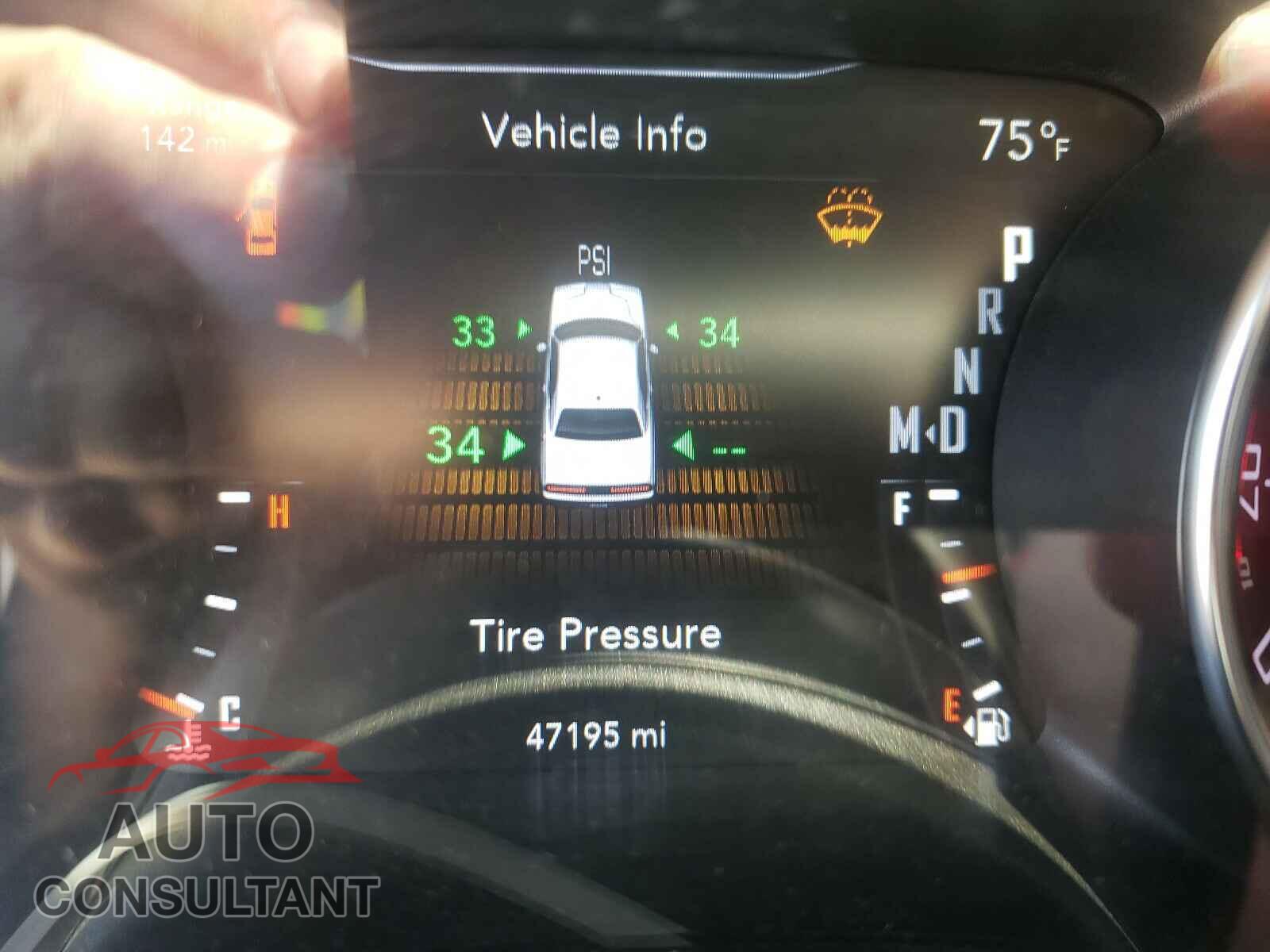 DODGE CHALLENGER 2018 - 2C3CDZAG4JH241594