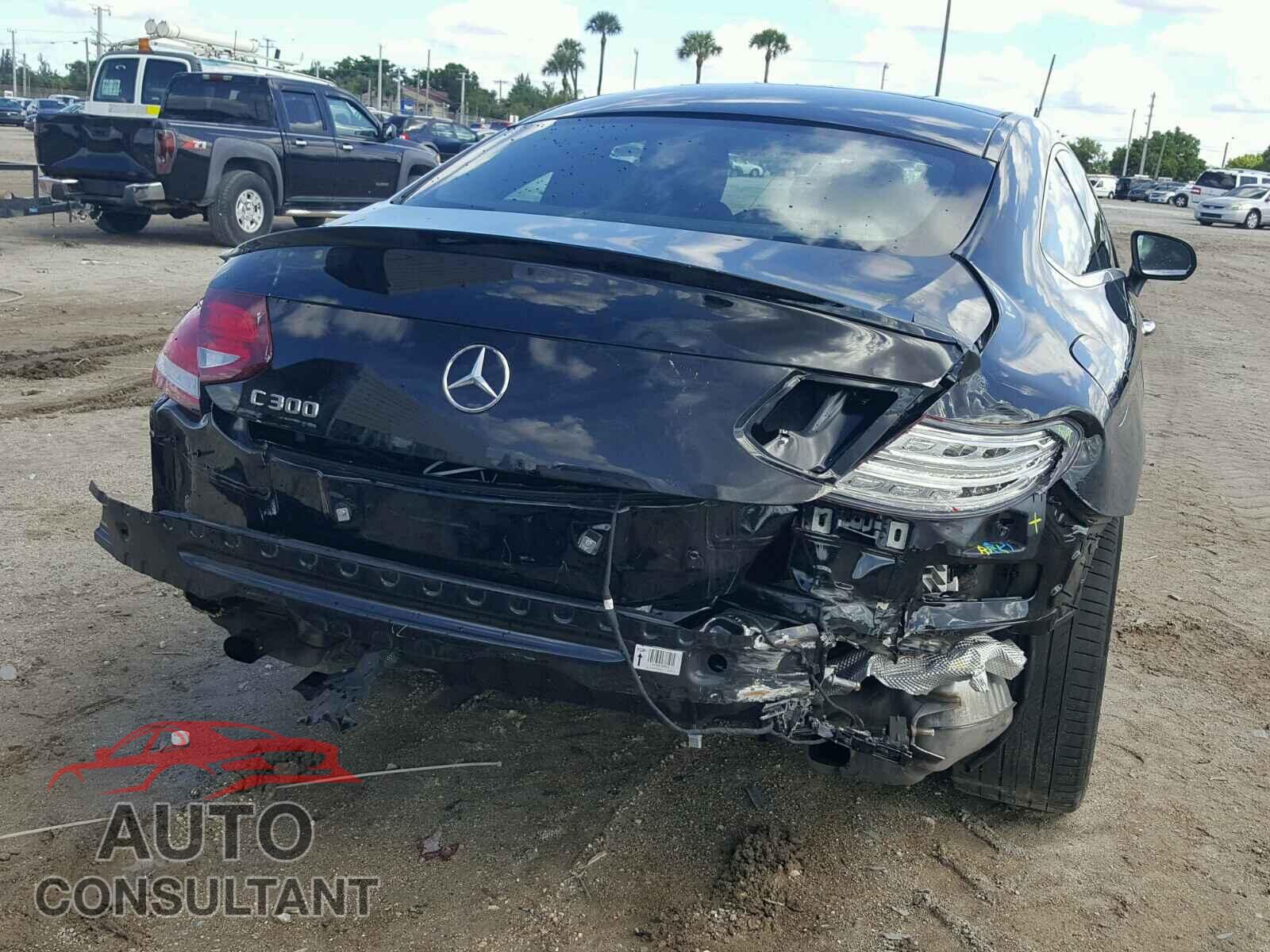 MERCEDES-BENZ C CLASS 2017 - WDDWJ4JB2HF419593