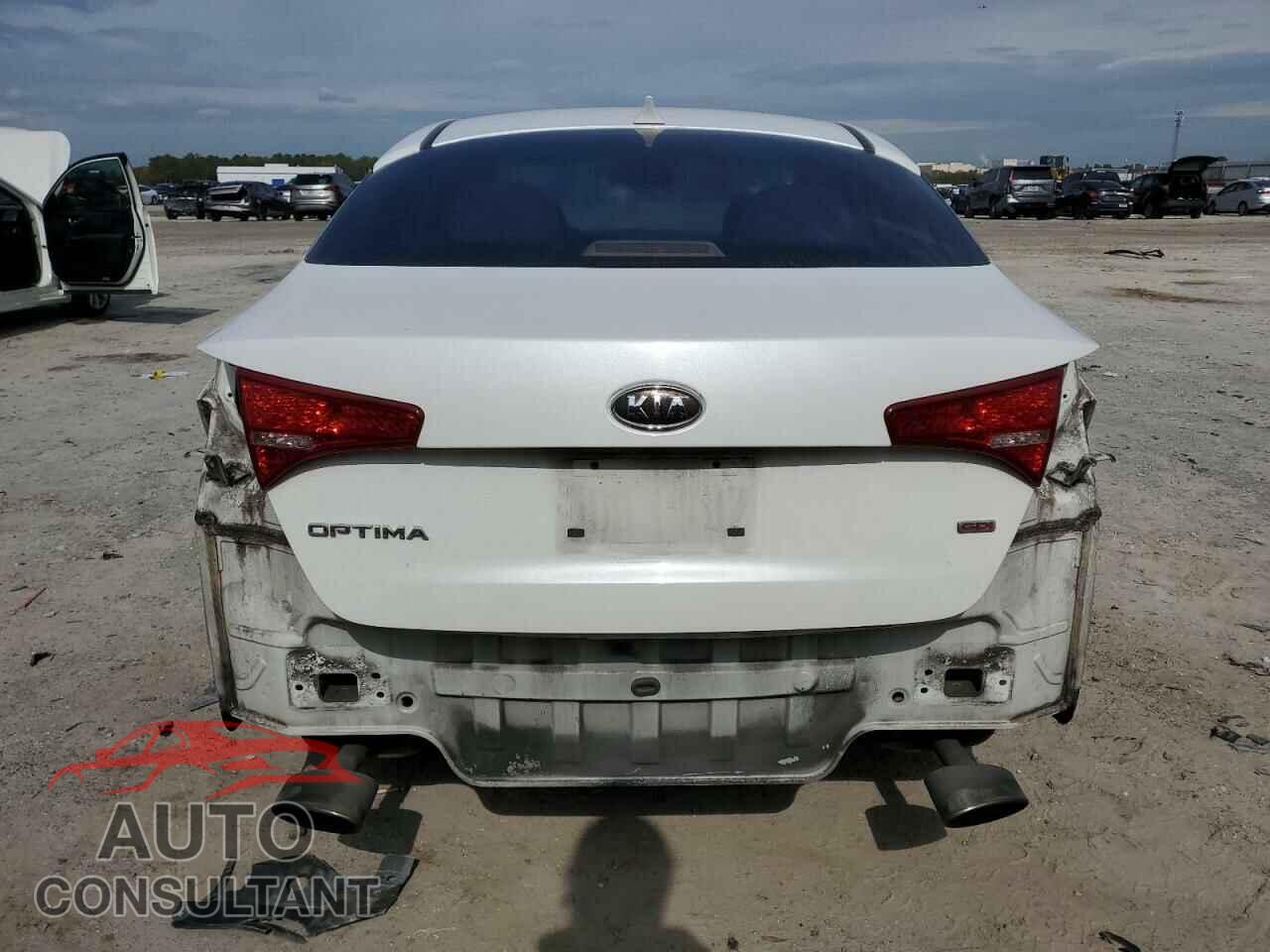 KIA OPTIMA 2011 - KNAGM4A76B5149070