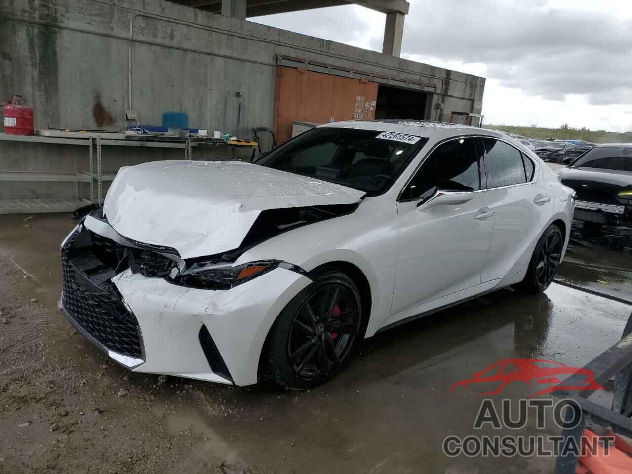 LEXUS IS 2023 - JTHCA1D29P5127210