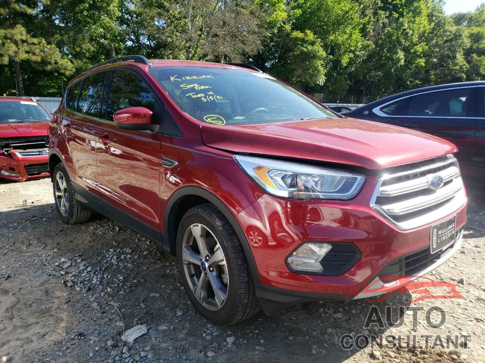 FORD ESCAPE 2017 - 1FMCU0GD3HUA21936