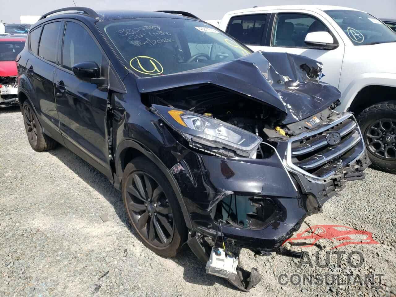 FORD ESCAPE 2019 - 1FMCU0GD4KUC04964