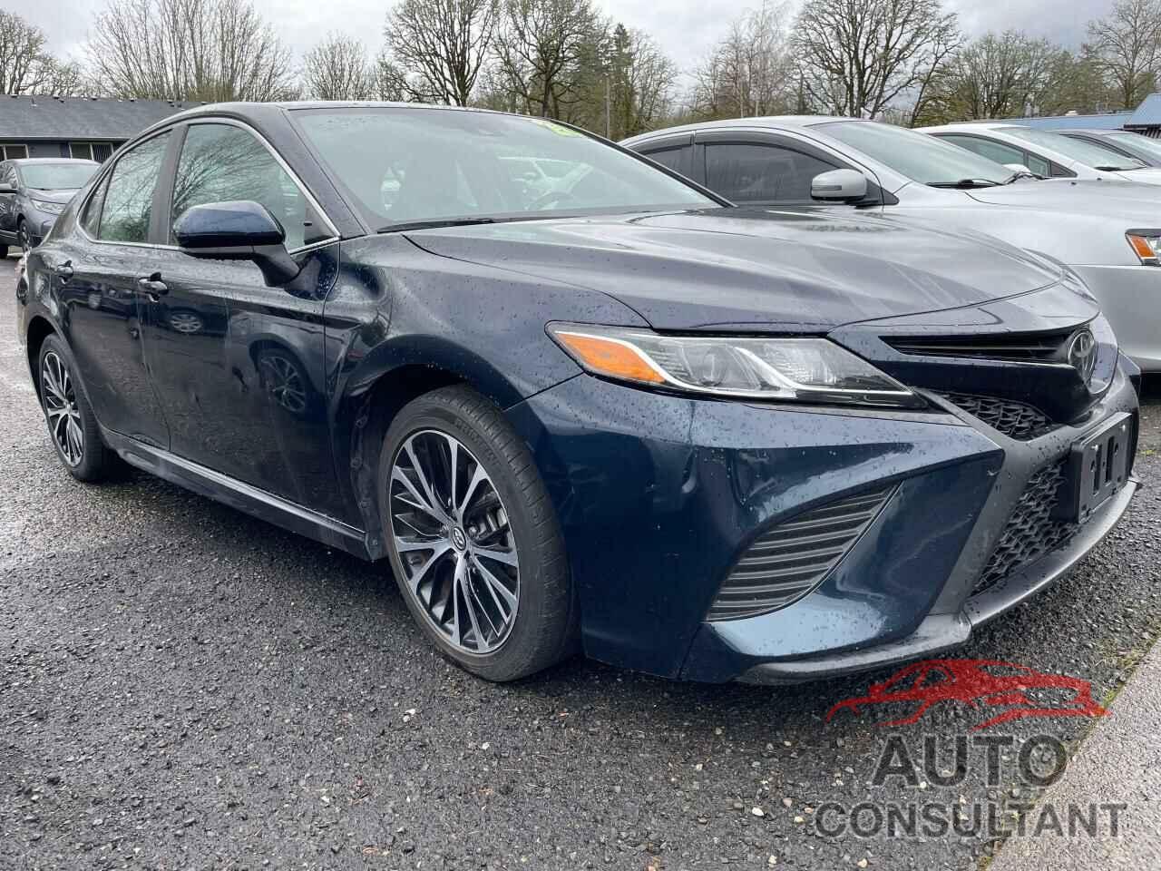 TOYOTA CAMRY 2020 - 4T1G11AK6LU943634