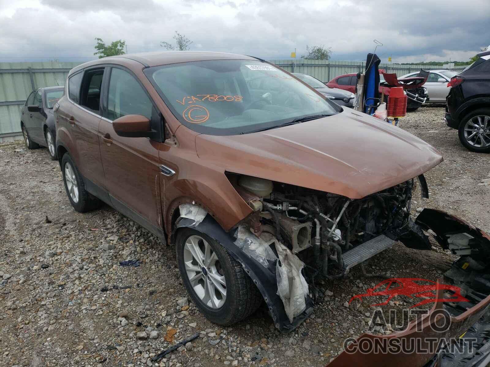 FORD ESCAPE 2017 - 1FMCU9GDXHUA78008