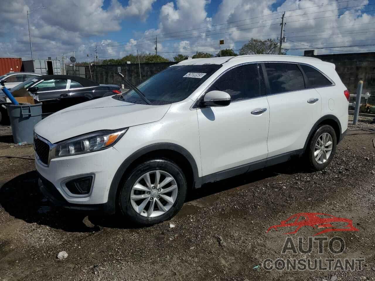 KIA SORENTO 2018 - 5XYPG4A31JG379371