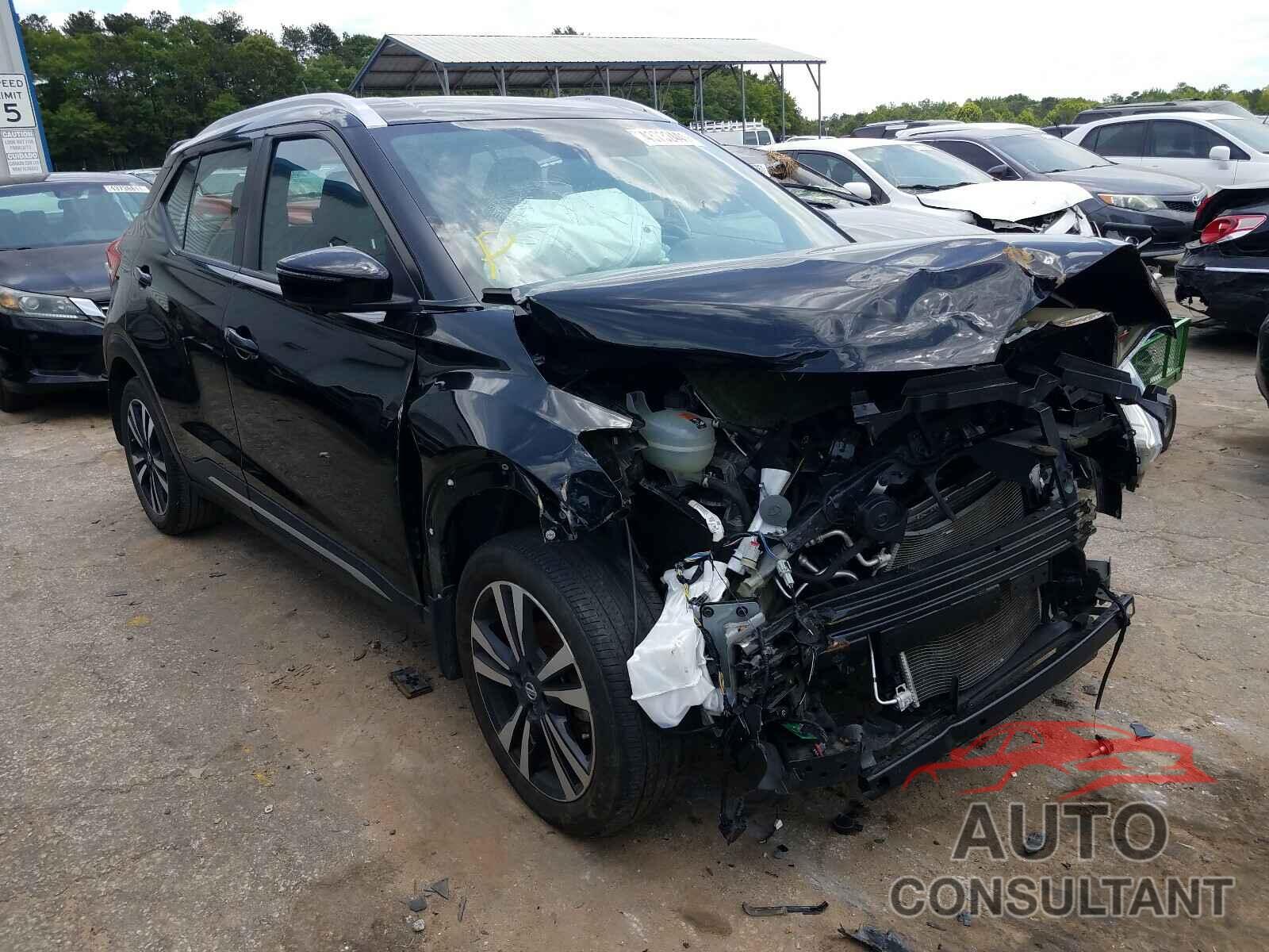 NISSAN KICKS 2018 - 3N1CP5CUXJL519519