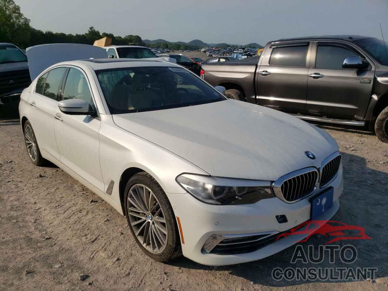 BMW 5 SERIES 2017 - WBAJA5C32HG895818