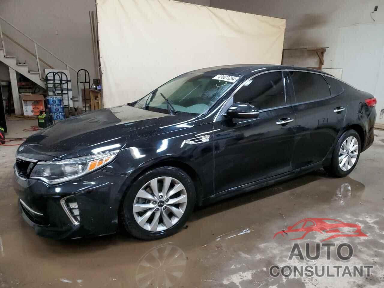 KIA OPTIMA 2018 - 5XXGU4L30JG230878