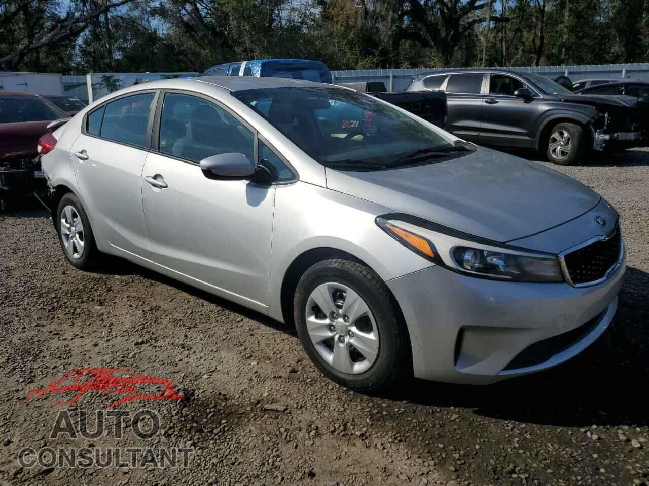 KIA FORTE 2018 - 3KPFK4A7XJE273947